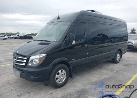 2014 Mercedes-Benz Sprinter 2500 High Roof z USA, uszkodzony, nr VIN WDZPE8DC9E5920576